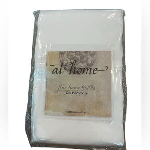 Soft Surroundings At Home Queen Silk Pillowcase